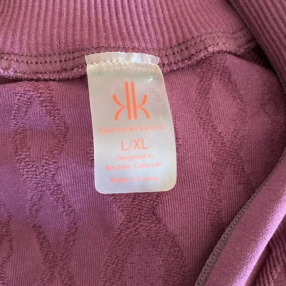 Krimson Klover sz L/XL base layer 1/2 zip thumb holes excellent pre owned cond - Picture 6 of 9